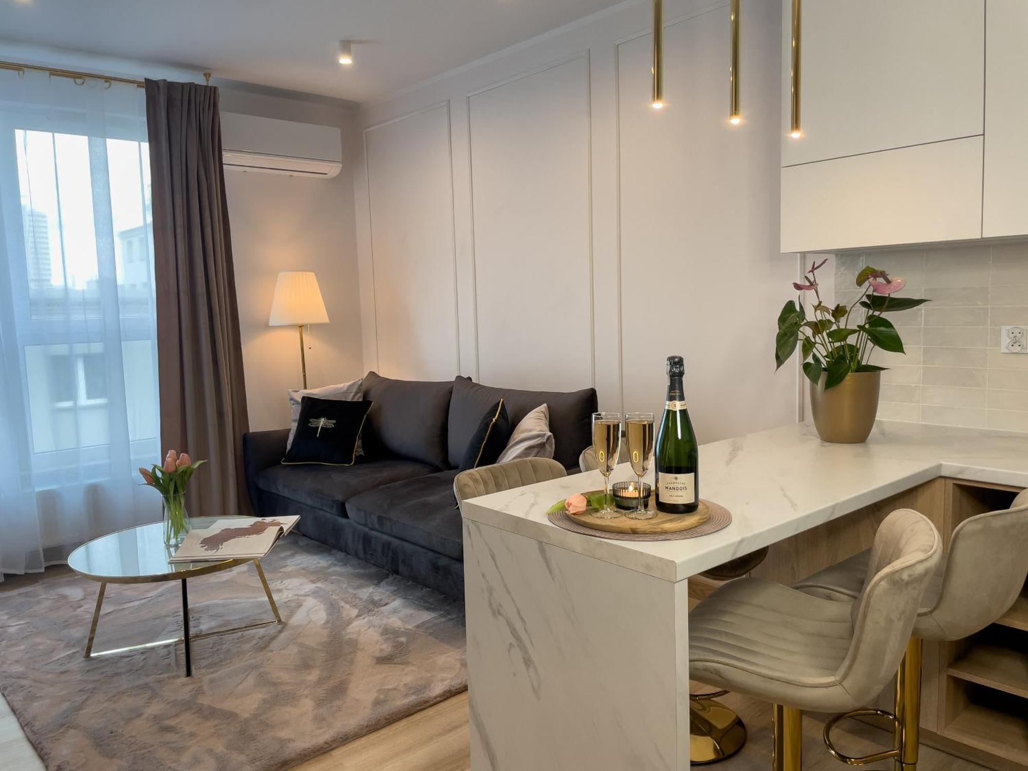 Urban Apartments Luxury Opolska 10 No 29, Free Garage, Self Check-In Katowice Exterior photo